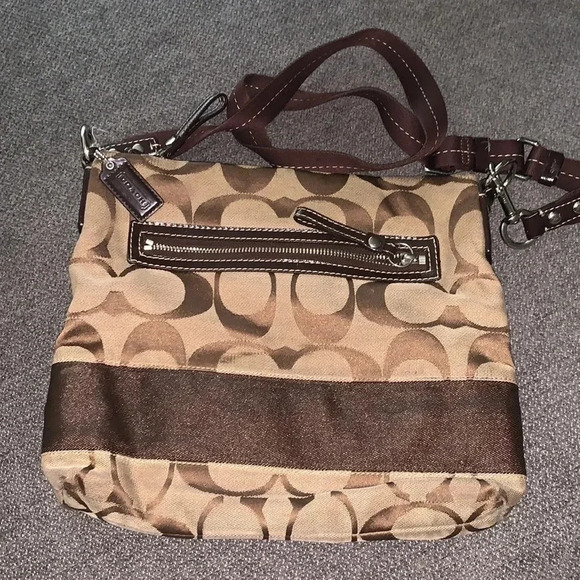 Coach Signature Brown Shoulder Logo Handbag - Picture 4 of 7